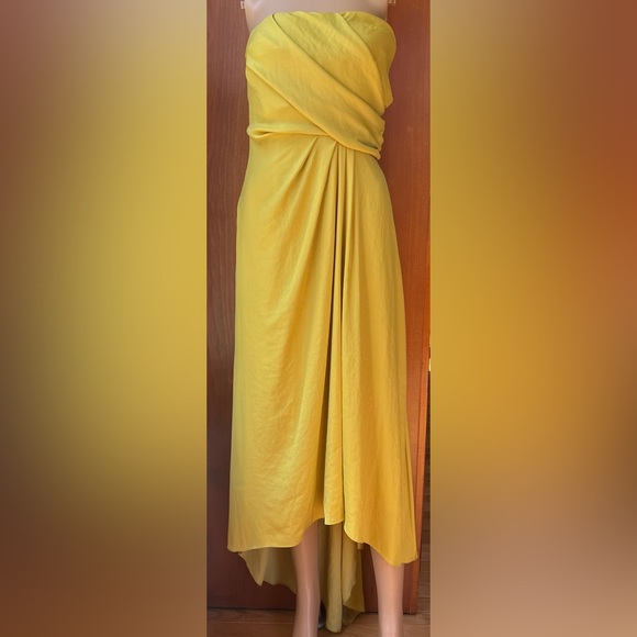 HALSTON HERITAGE NWOT Strapless Draped Yellow Gown Size 2 - Picture 5 of 10